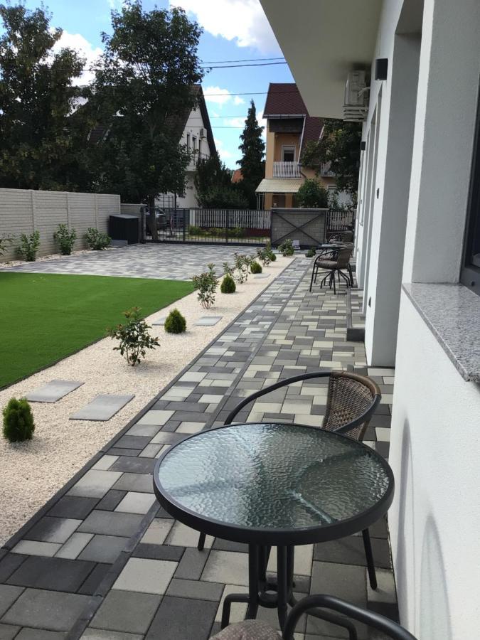 Th-Lux Apartman Hajdúszoboszló Zewnętrze zdjęcie