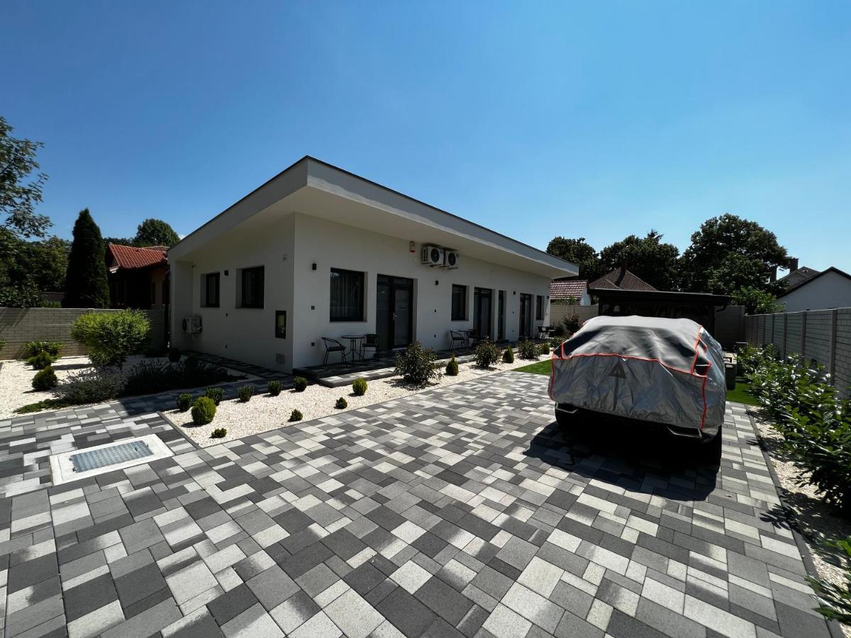 Th-Lux Apartman Hajdúszoboszló Zewnętrze zdjęcie